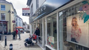 Brecon property investment LD3 7AP - 004