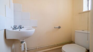 Cheam, London Goodfellows property investment SM3 8BU - 025