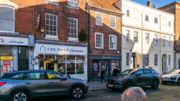 Chichester property investment PO19 1HX - 003