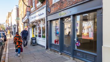 Chichester property investment PO19 1HX - 004