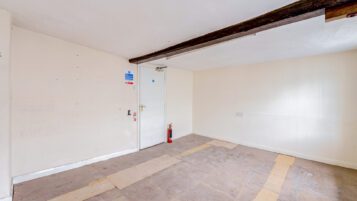 Chichester property investment PO19 1HX - 013