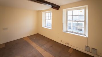Chichester property investment PO19 1HX - 014