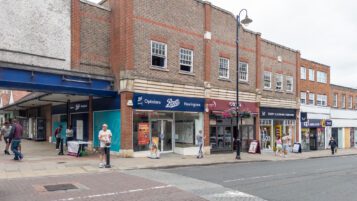 East Grinstead property investment RH19 4DW - 021