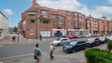 Gloucester property investment GL1 2UN - 003