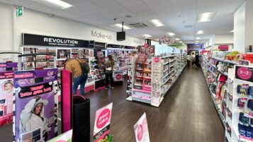 Hemel Hempstead property Superdrug investment HP1 1BH - 007