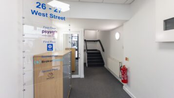 Horsham property investment RH12 1PB - 016