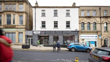 Huddersfield property investment HD1 2UR - 003