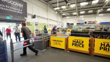 Kidderminster property investment DY11 7RA - 023