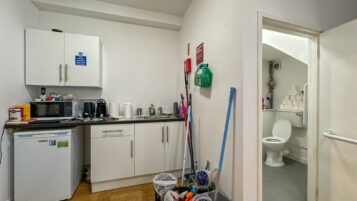 Kingston upon Thames property investment KT1 1SZ - 016