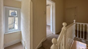 Kingston upon Thames property investment KT1 1SZ - 020