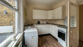 Kingston upon Thames property investment KT1 1SZ - 024