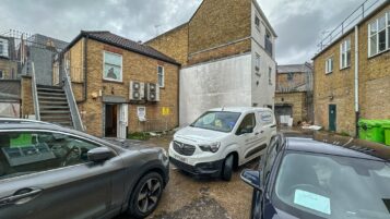 Kingston upon Thames property investment KT1 1SZ - 035