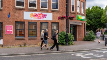 Newbury property investment RG14 5BN - 024