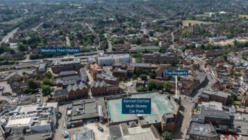 Newbury property investment RG14 5BN - A124