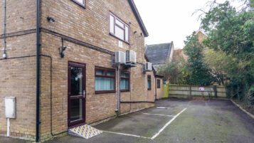Northampton property investment NN7 3QN - 023