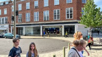 Poundland Welwyn Garden City property investment AL8 6NA - 003