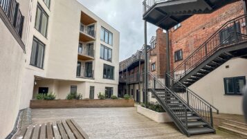 Reading Jacksons Corner property investment RG1 2EA - 028