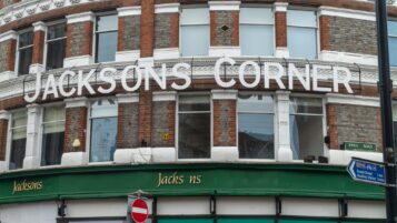 Reading Jacksons Corner property investment RG1 2EA - 058