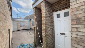 St Neots property investment PE19 1BN - 030