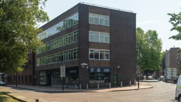 Wrexham Halkyn House property investment LI11 1LS - 001