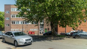 Wrexham Halkyn House property investment LI11 1LS - 004