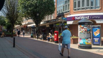 Wrexham Natwest bank property investment LI11 1LS - 004