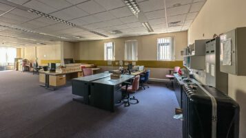 Wrexham Natwest bank property investment LI11 1LS - 016