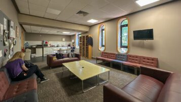 Wrexham Natwest bank property investment LI11 1LS - 019